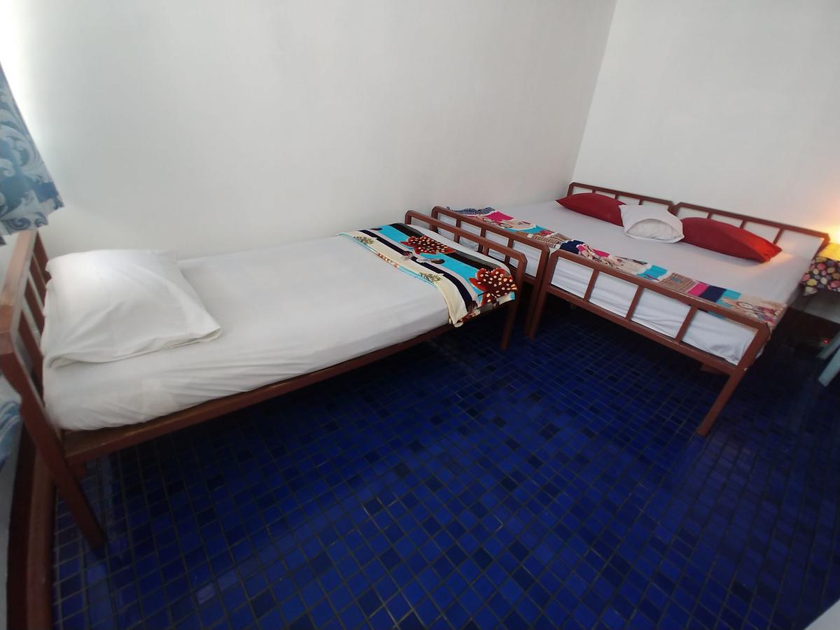 Prasuri Guest House Bangkok Bagian luar foto